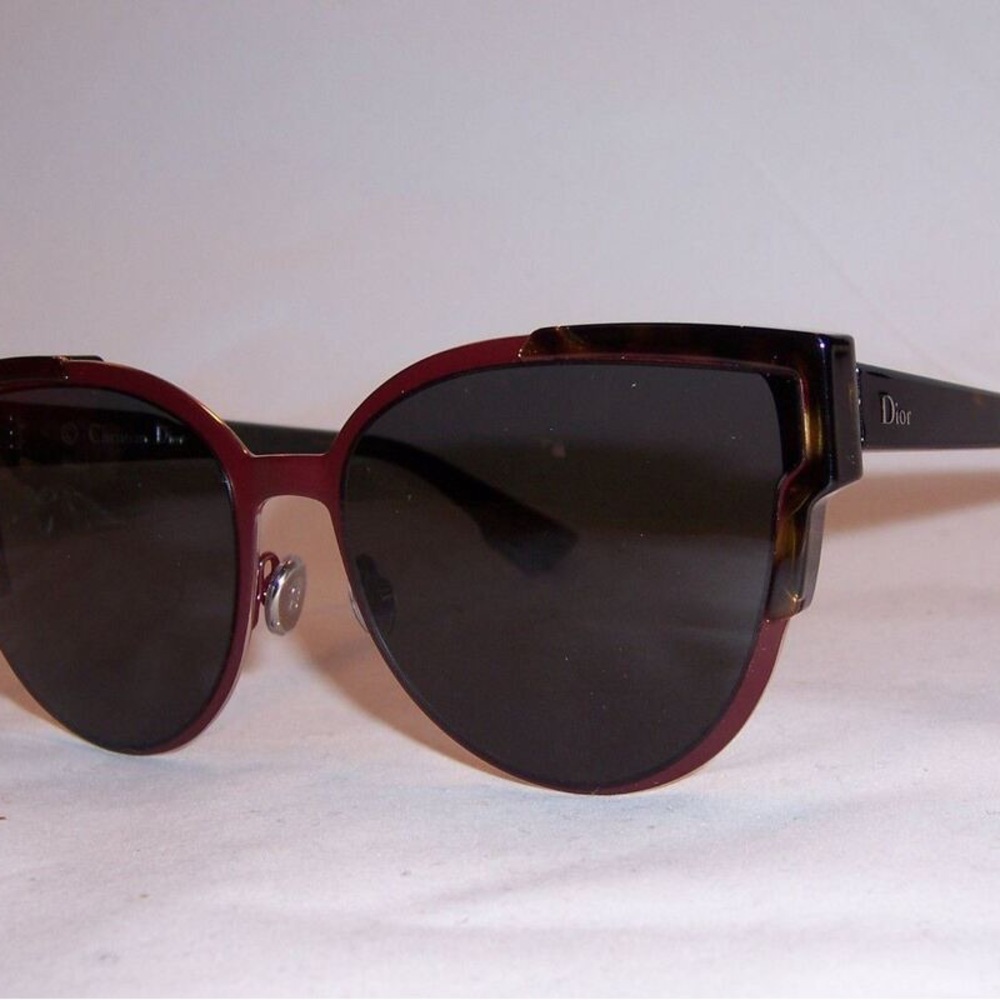 Dior Women's Black and Brown Sunglasses